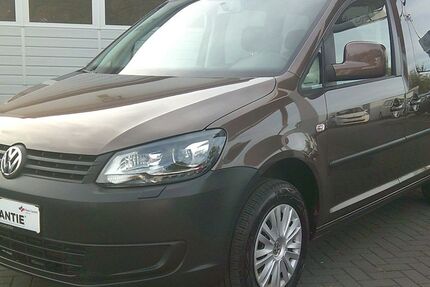 VW Caddy 68.000 km 14.999 € Gronau (Leine) OT Brüggen 31028
