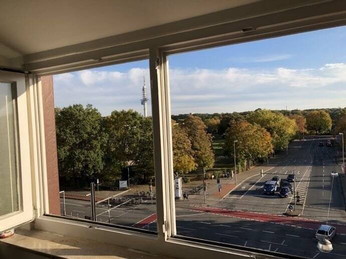 *Sanierte Wohnung in der List zentrumsnah mit guter Anbindung optional mit Dachboden 180 m2 mit zu verkaufen* 3 zimmer