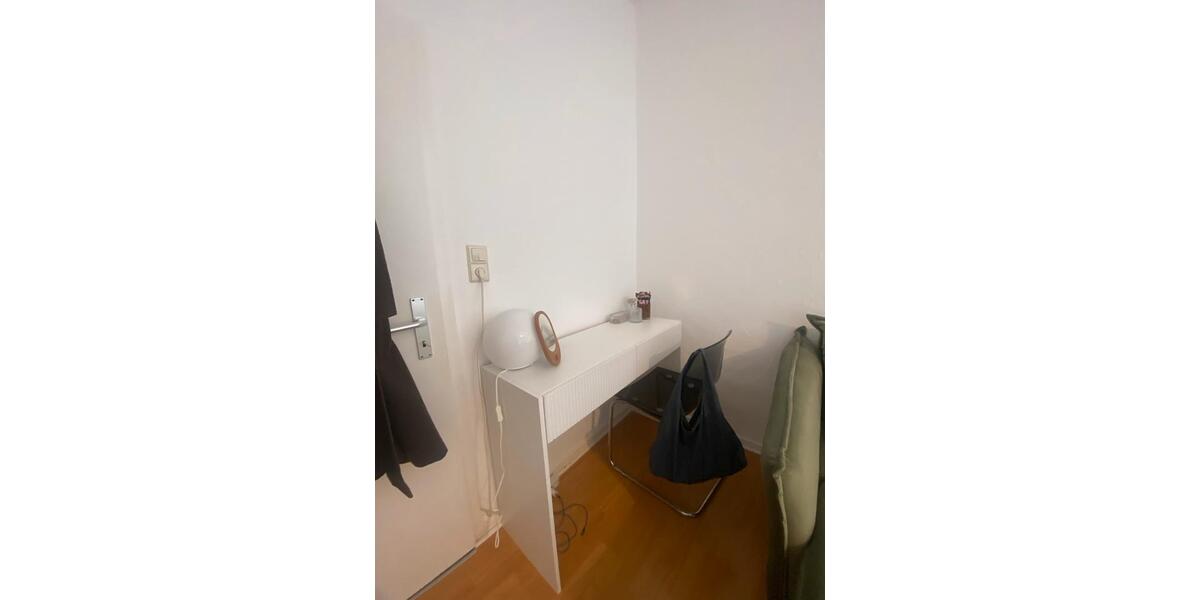 Etagenwohnung Hannover Nord - 1 Zimmer, 22 m&sup2;, 550&euro; | Angebot:26615489
