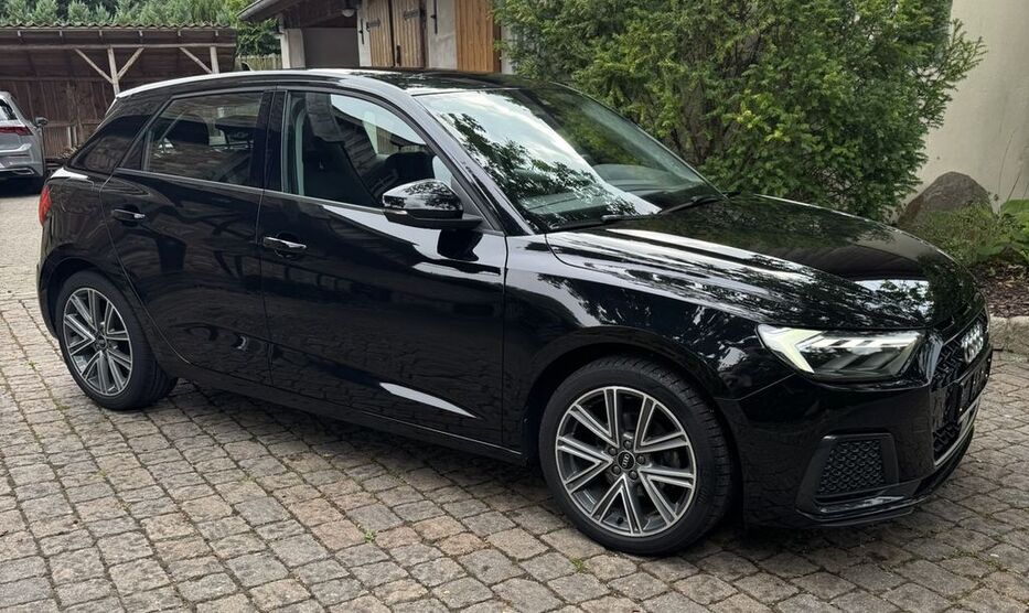 Audi A1 55.520 km 17.450 € Burgwedel Wettmar 30938