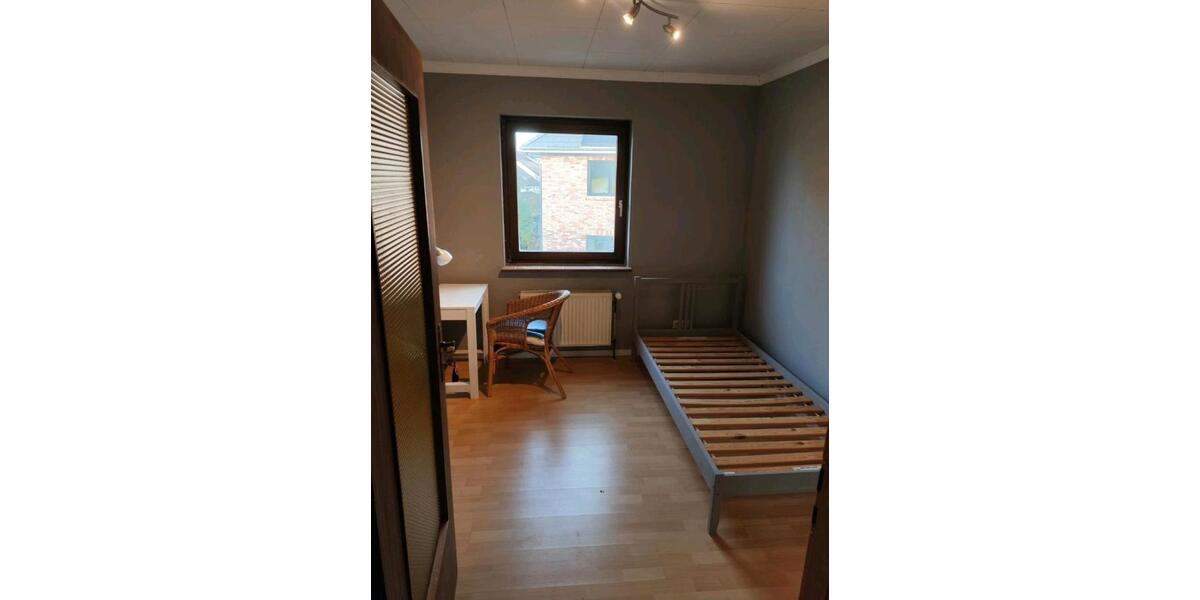 Etagenwohnung Hannover Misburg-Anderten - 1 Zimmer, 9 m&sup2;, 395&euro; | Angebot:26482130