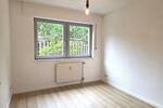 Bothfeld! Attraktive 4-Zimmer-Wohnung mit 2 Terrassen und Gartenanteil!