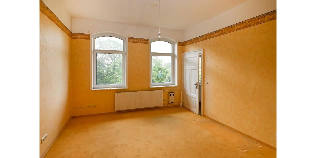 Einfamilienhaus Langenhagen Engelbostel - 8 Zimmer, 355 m&sup2;, 2.200&euro; | Angebot:26662248