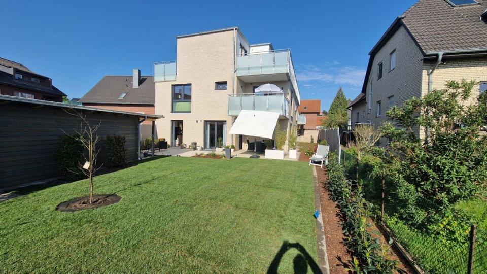 helle,stilvolle 2-Zimmer-Wohnung,inkl.EBK,Wärmepumpe&PV-Anlage zimmer