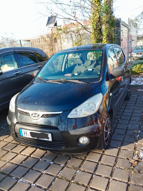 i10