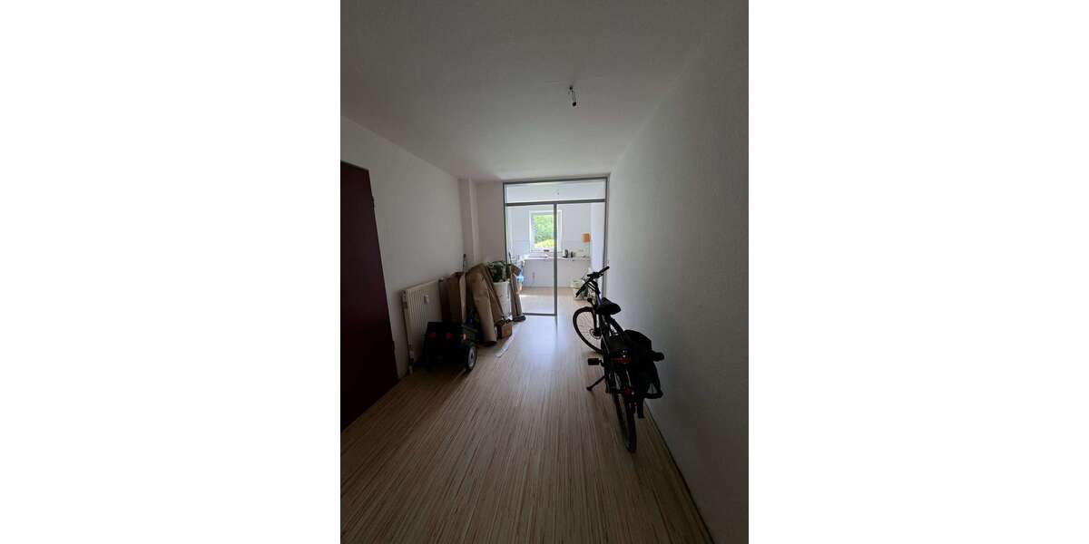 Etagenwohnung Hannover Stöcken - 2 Zimmer, 75 m&sup2;, 667&euro; | Angebot:26723938