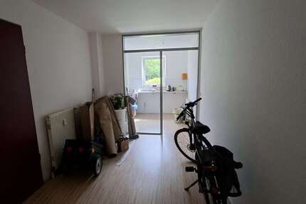Wohnung Hannover Stöcken - 2 Zimmer, 75 m&sup2;, 667&euro; | Angebot:26723938