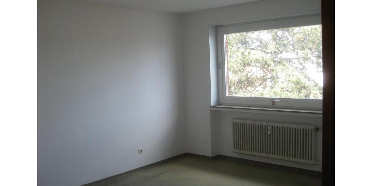Etagenwohnung Hannover Herrenhausen-Stöcken - 3 Zimmer, 75 m&sup2;, 240.000&euro; | Angebot:26826367