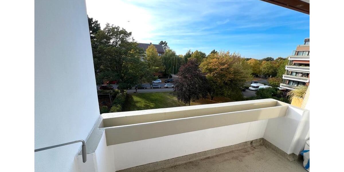 Etagenwohnung Hannover Bothfeld-Vahrenheide - 3 Zimmer, 82 m&sup2;, 1.200&euro; | Angebot:27603472