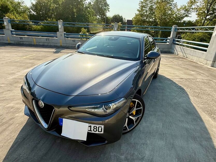 Giulia