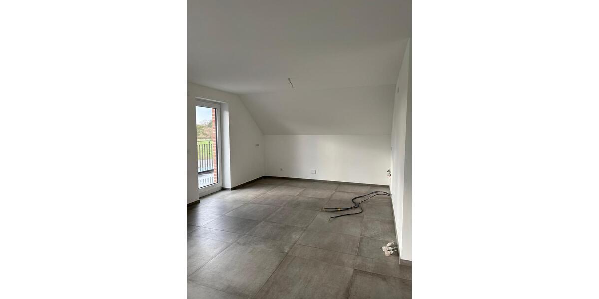 Etagenwohnung Burgdorf - 3 Zimmer, 102 m&sup2;, 1.326&euro; | Angebot:26200895