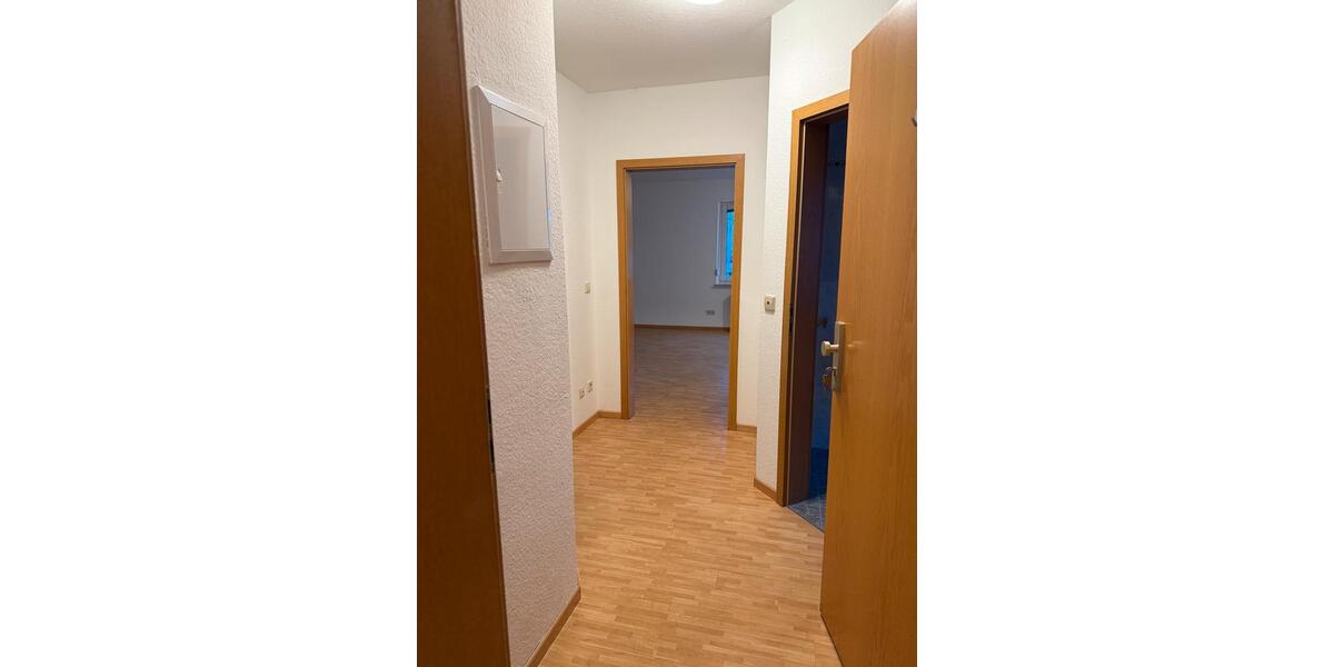 Erdgeschoßwohnung Laatzen - 1.5 Zimmer, 45 m&sup2;, 650&euro; | Angebot:26342185