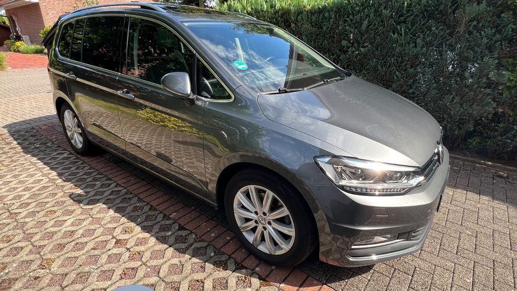 VW Touran 107.000 km 17.950 &euro; Sehnde 31319