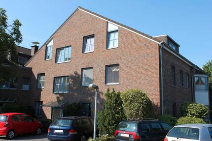 Von Privat Frei ab 01.03.2026 Helle DGW in Toplage 2.5 zimmer