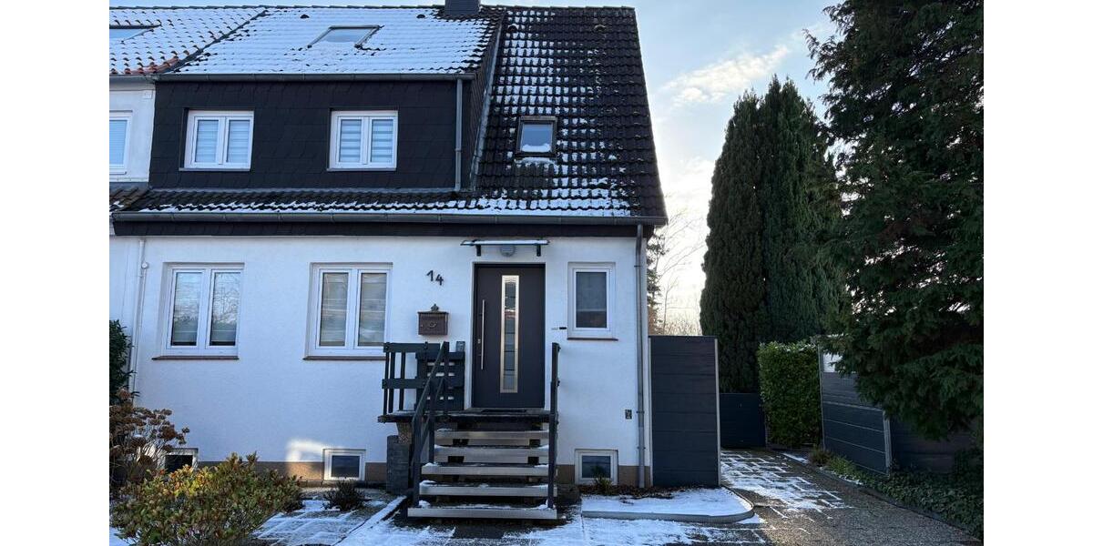 Idyllische DHH mit Traumgarten & Seeblick in Bothfeld 3 zimmer