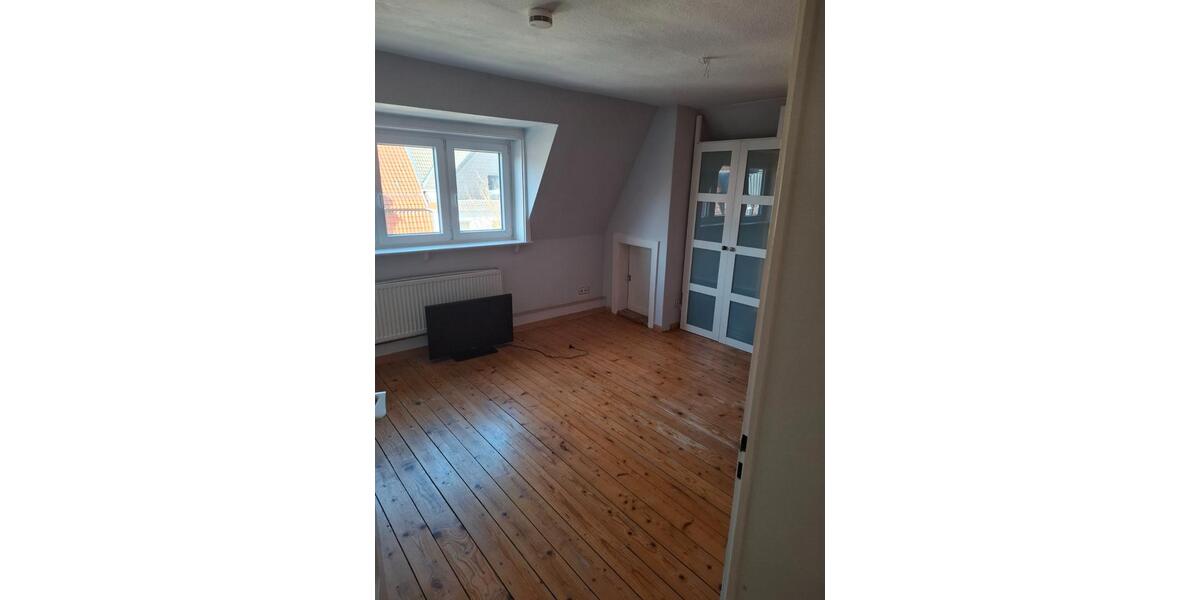 Dachgeschoßwohnung Hannover Döhren-Wülfel - 3 Zimmer, 77 m&sup2;, 328.000&euro; | Angebot:26457914