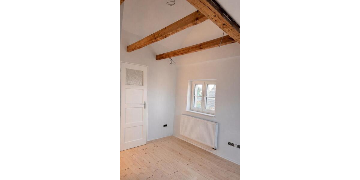 Etagenwohnung Wunstorf - 4 Zimmer, 100 m&sup2;, 1.900&euro; | Angebot:26396295