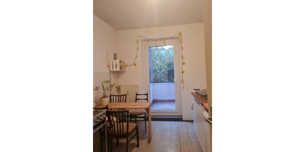 Renovierte Wohnung in der Oststadt mit Dielen und Balkon 3 zimmer