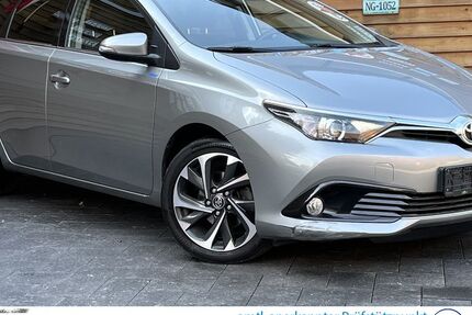 Toyota Auris 58.044 km 12.900 € Langenhagen 30855