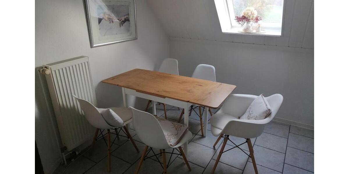 Dachgeschoßwohnung Neustadt am Rübenberge - 2 Zimmer, 76 m&sup2;, 600&euro; | Angebot:25375315