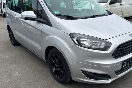 Ford Tourneo Courier 149.350 km 5.999 € Hannover 30457