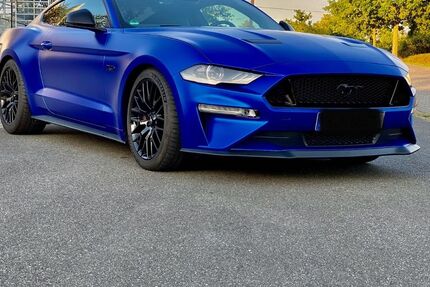 Ford Mustang 22.000 km 48.800 &euro; Laatzen 30880