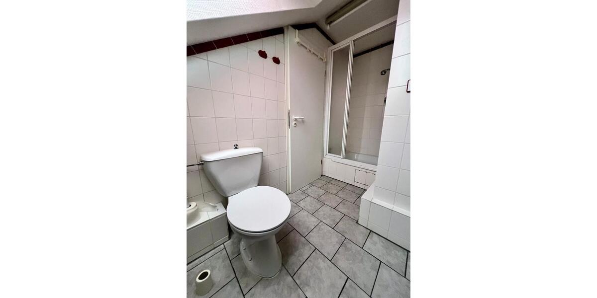 Reihenhaus Wunstorf - 6 Zimmer, 144 m&sup2;, 325.000&euro; | Angebot:26551045