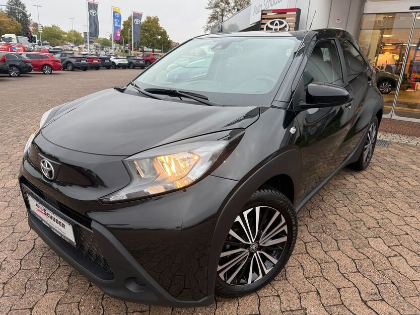 Toyota Aygo (X) 15.550 km 14.440 € Hildesheim 31137