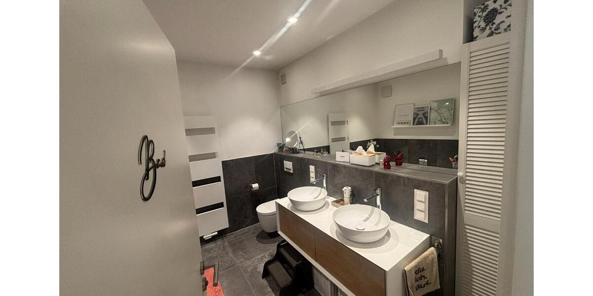 Hochparterre Hannover Vahrenwald-List - 4 Zimmer, 135 m&sup2;, 635.000&euro; | Angebot:27426849