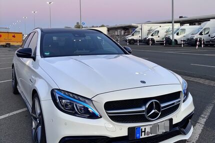 Mercedes C 63 AMG