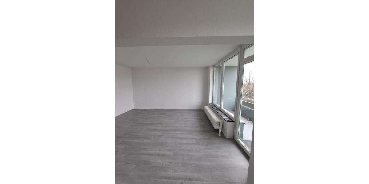 Wohnung zum Mieten in Garbsen 780 € 71.75 m² 3 zimmer