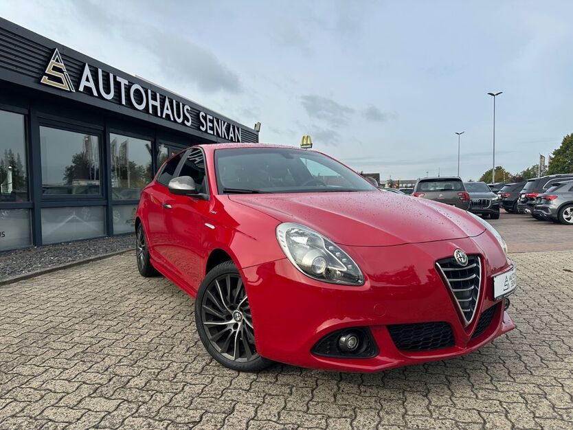 Alfa Romeo Giulietta 104.000 km 10.390 € Peine 31228