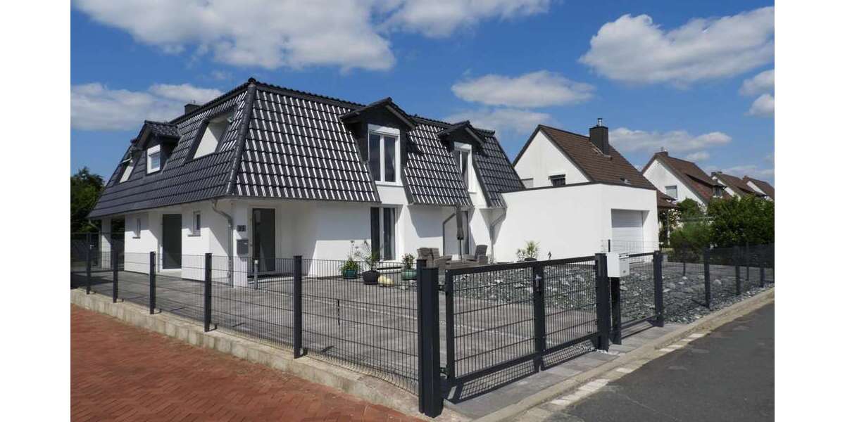 Haus zum Kaufen in Hildesheim 1.190.000 € 280 m² 7 zimmer