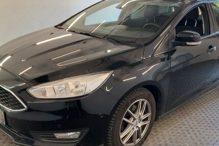 Ford Focus 91.500 km 7.990 &euro; HANNOVER 30177