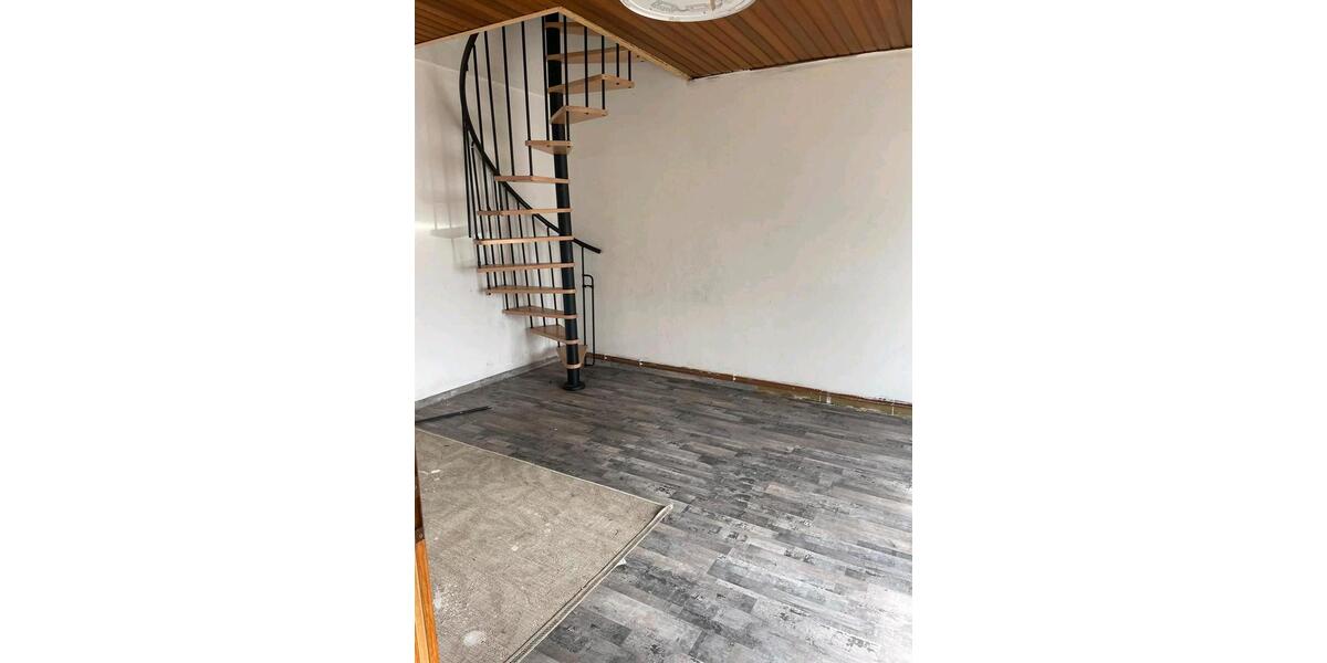 Etagenwohnung Seelze - 5 Zimmer, 95 m&sup2;, 1.500&euro; | Angebot:26256635