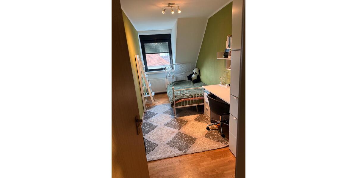 Maisonettenwohnung Hannover Herrenhausen-Stöcken - 4 Zimmer, 92 m&sup2;, 250.000&euro; | Angebot:23717482