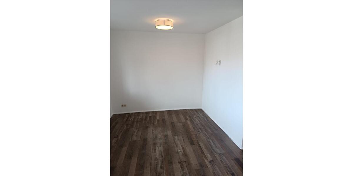 Hochparterre Laatzen - 2 Zimmer, 50 m&sup2;, 900&euro; | Angebot:26313177