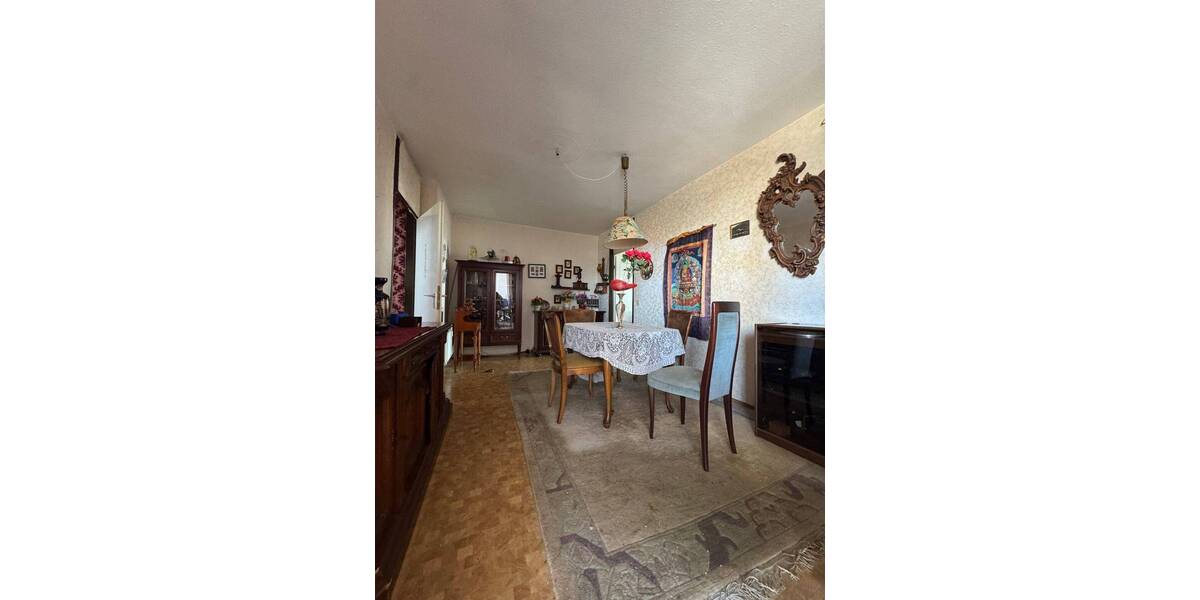 Etagenwohnung Hannover Linden-Mitte - 4 Zimmer, 100 m&sup2;, 100.000&euro; | Angebot:25211702