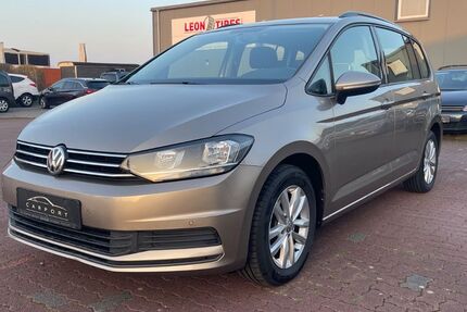 VW Touran 69.500 km 17.900 &euro; Barsinghausen 30890
