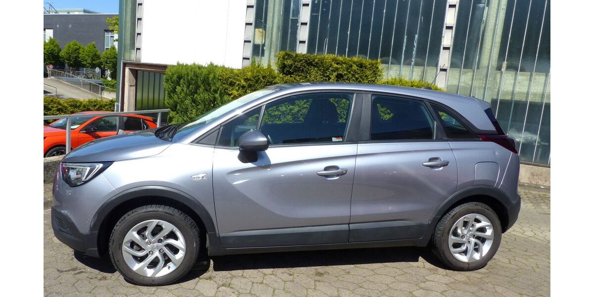 Opel Crossland (X) 93.000 km 11.995 &euro; Hannover 30179