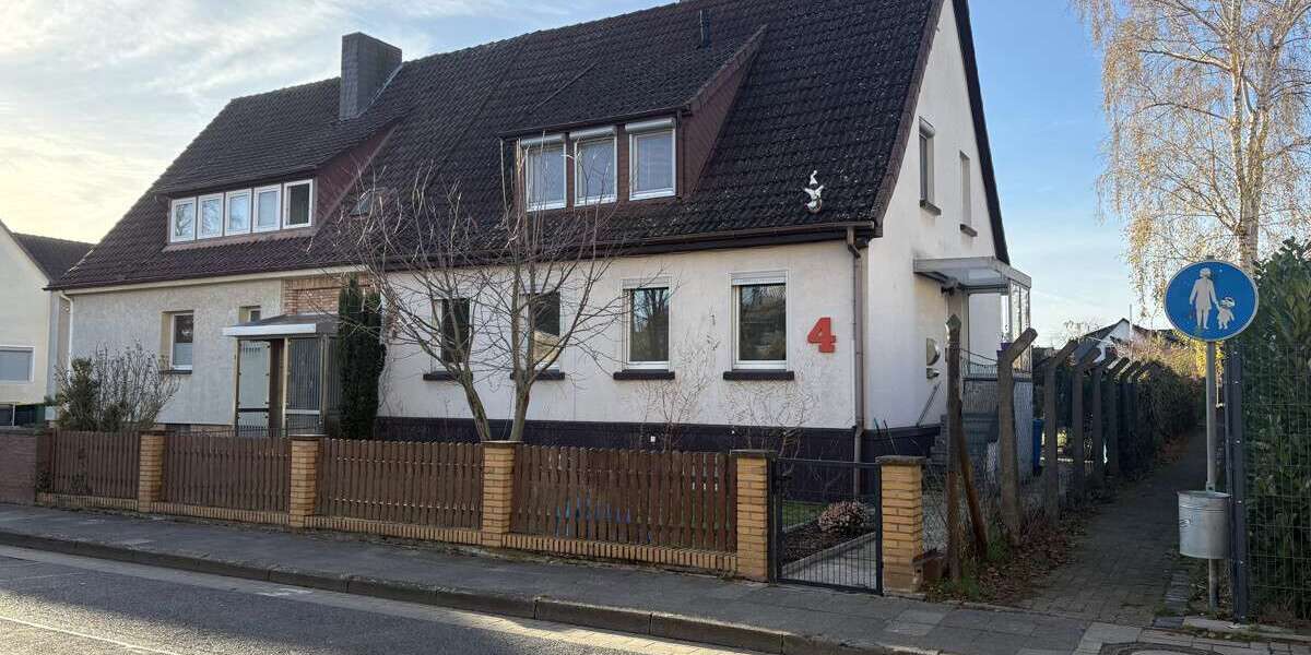 Haus zum Kaufen in Sarstedt 380.000 € 160 m² 5 zimmer