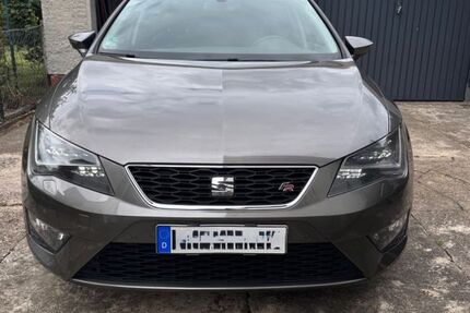Seat Leon 172.900 km 8.150 &euro; Hildesheim 31137