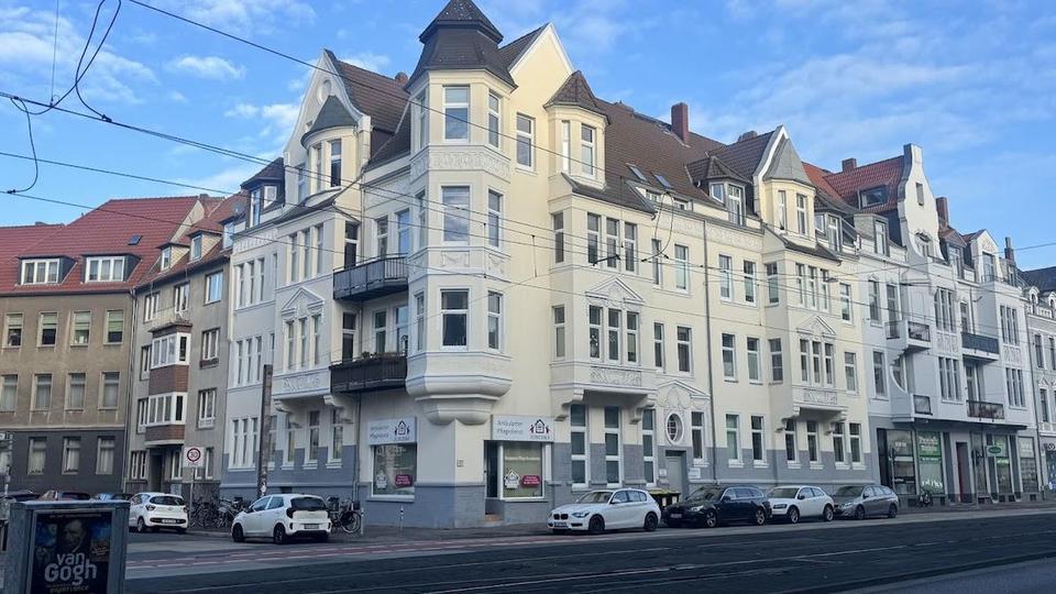 Erdgeschoßwohnung Hannover Vahrenwald-List - 6 Zimmer, 160 m&sup2;, 1.750&euro; | Angebot:25444353