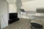 Dachgeschoßwohnung Hannover Herrenhausen-Stöcken - 4 Zimmer, 100 m&sup2;, 950&euro; | Angebot:26279030