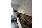 Großzügige 3 Zimmer Wohnung mit Garten , Wintergarten & Garage