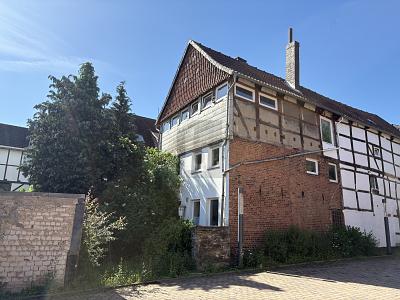 HISTORISCHES JUWEL IN INNENSTADTLAGE - Wohn- & Geschäftshaus Bad Münder am Deister | Angebot:26852478