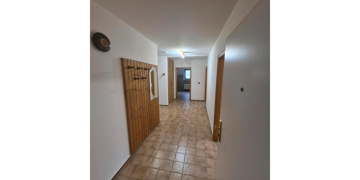 Traumhafte 4-Zimmer-Wohnung mit Garten und Garage - barrierefrei 4 zimmer