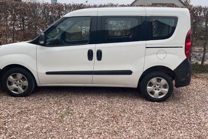 Opel Combo 83.654 km 6.100 &euro; Garbsen 30826