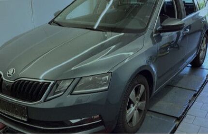 Skoda Octavia 104.453 km 13.890 &euro; Hannover 30519