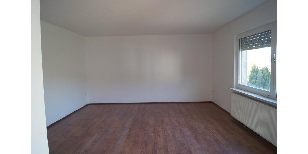 Etagenwohnung Bad Münder am Deister - 3.5 Zimmer, 98 m&sup2;, 620&euro; | Angebot:26368187